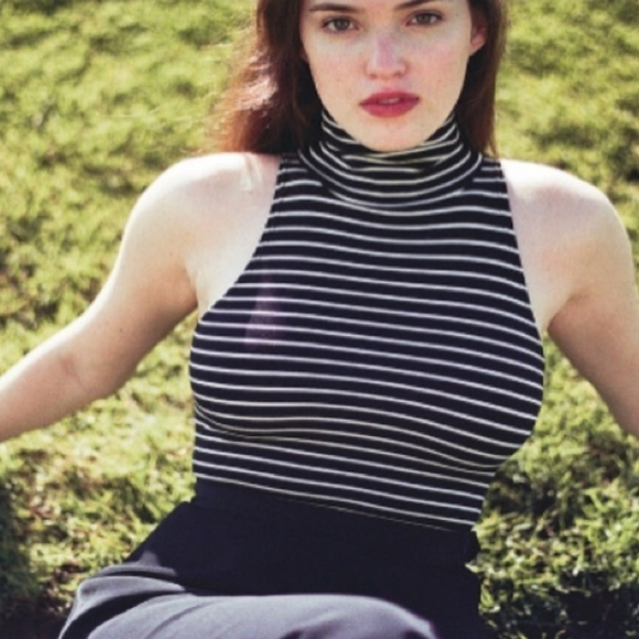 Striped American Apparel turtleneck crop top - Picture 6 of 6